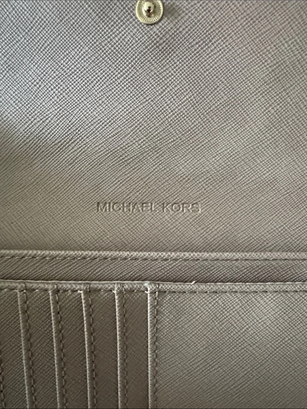 BNWT Michael Kors Pale Blush Satchel with Matching Wallet